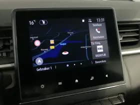 Renault Captur thumbnail 32