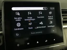 Renault Captur thumbnail 35