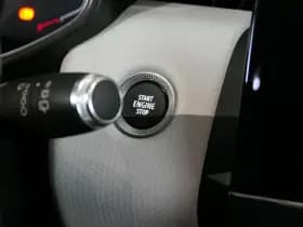 Renault Clio thumbnail 19