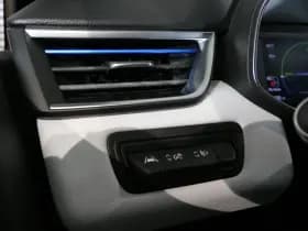 Renault Clio thumbnail 24