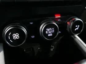 Renault Clio thumbnail 29
