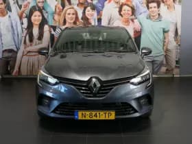 Renault Clio thumbnail 2