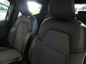 Renault Clio thumbnail 22