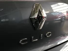 Renault Clio thumbnail 5