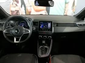 Renault Clio thumbnail 10
