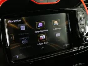 Renault Captur thumbnail 39