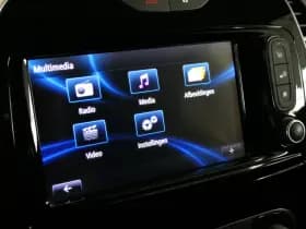 Renault Captur thumbnail 34