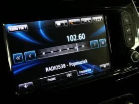 Renault Captur thumbnail 35