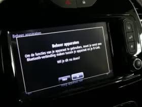 Renault Captur thumbnail 36