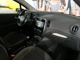 Renault Captur thumbnail 45