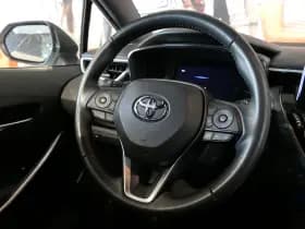 Toyota Corolla thumbnail 12