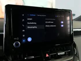 Toyota Corolla thumbnail 33