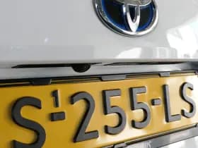 Toyota Corolla thumbnail 5