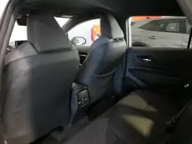 Toyota Corolla thumbnail 7