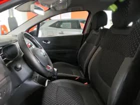 Renault Captur thumbnail 21