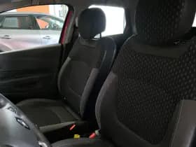 Renault Captur thumbnail 22