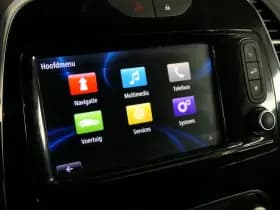 Renault Captur thumbnail 31