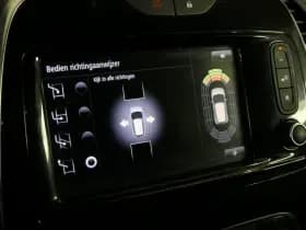 Renault Captur thumbnail 42