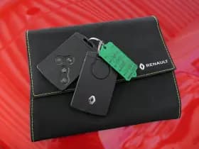 Renault Captur thumbnail 49
