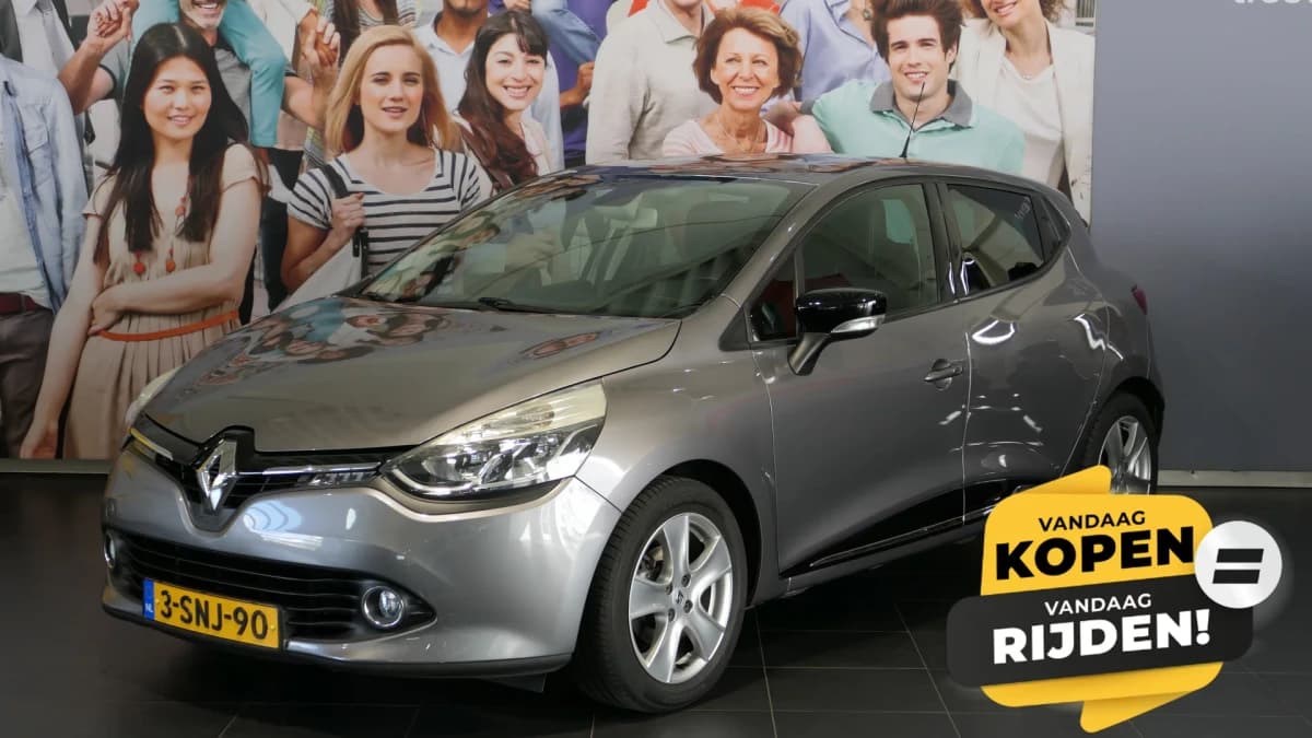 Renault Clio — foto 1