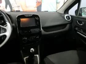 Renault Clio thumbnail 19