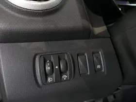 Renault Clio thumbnail 24