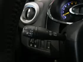 Renault Clio thumbnail 26