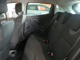 Renault Clio thumbnail 8