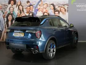 Lynk & Co 01 thumbnail 3