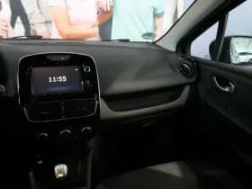 Renault Clio thumbnail 16