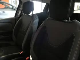 Renault Clio thumbnail 21