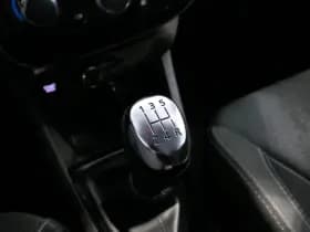 Renault Clio thumbnail 27