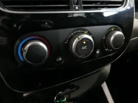 Renault Clio thumbnail 29