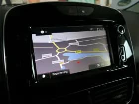 Renault Clio thumbnail 33