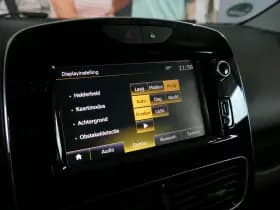 Renault Clio thumbnail 36
