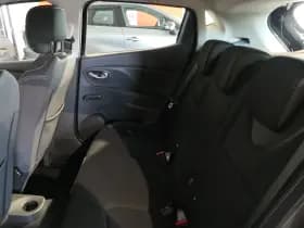 Renault Clio thumbnail 7