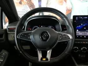 Renault Clio thumbnail 12