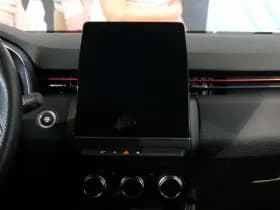 Renault Clio thumbnail 17