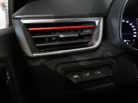 Renault Clio thumbnail 23