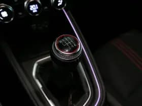 Renault Clio thumbnail 26
