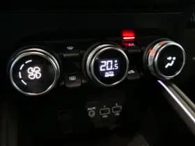 Renault Clio thumbnail 27