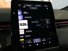 Renault Clio thumbnail 31