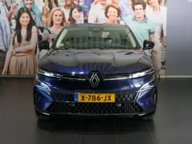Renault Mégane E-Tech thumbnail 2