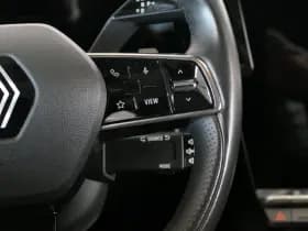 Renault Mégane E-Tech thumbnail 14