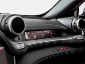 Ferrari GTC4Lusso thumbnail 14