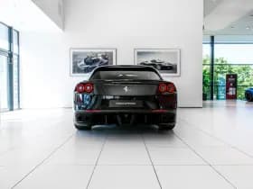 Ferrari GTC4Lusso thumbnail 27