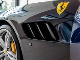 Ferrari GTC4Lusso thumbnail 25
