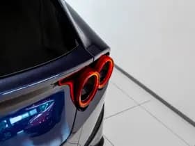 Ferrari GTC4Lusso thumbnail 6