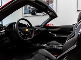 Ferrari SF90 Spider thumbnail 4