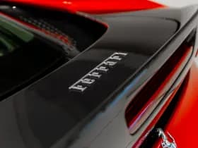 Ferrari SF90 Spider thumbnail 32
